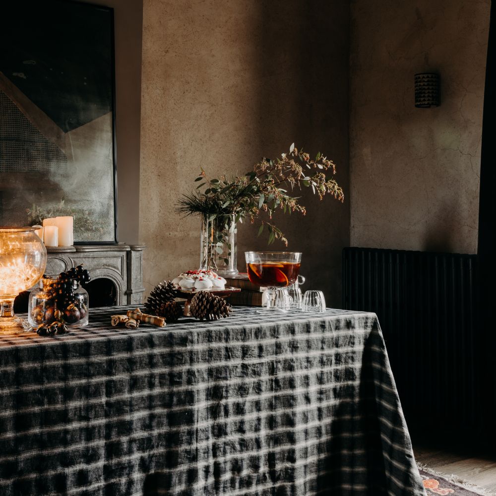 Highlands Rectangular Moon Tablecloth