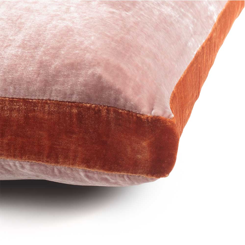 Coussin James Erevan - Le Monde Sauvage