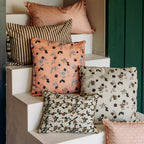 Coussin à motif - Le Monde Sauvage