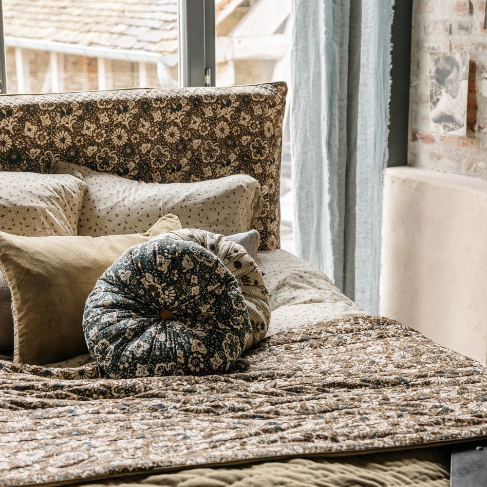 Coussin Totoro Anvers - Le Monde Sauvage