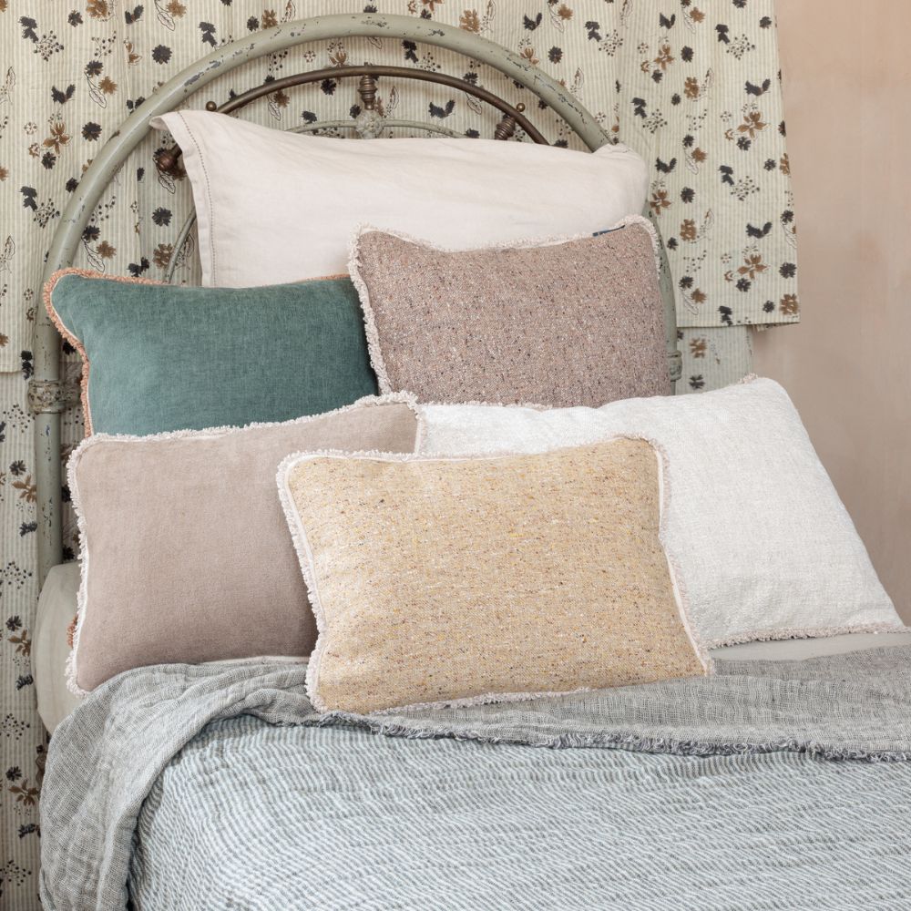 Clint Eastwood Magician Cushion Brussels