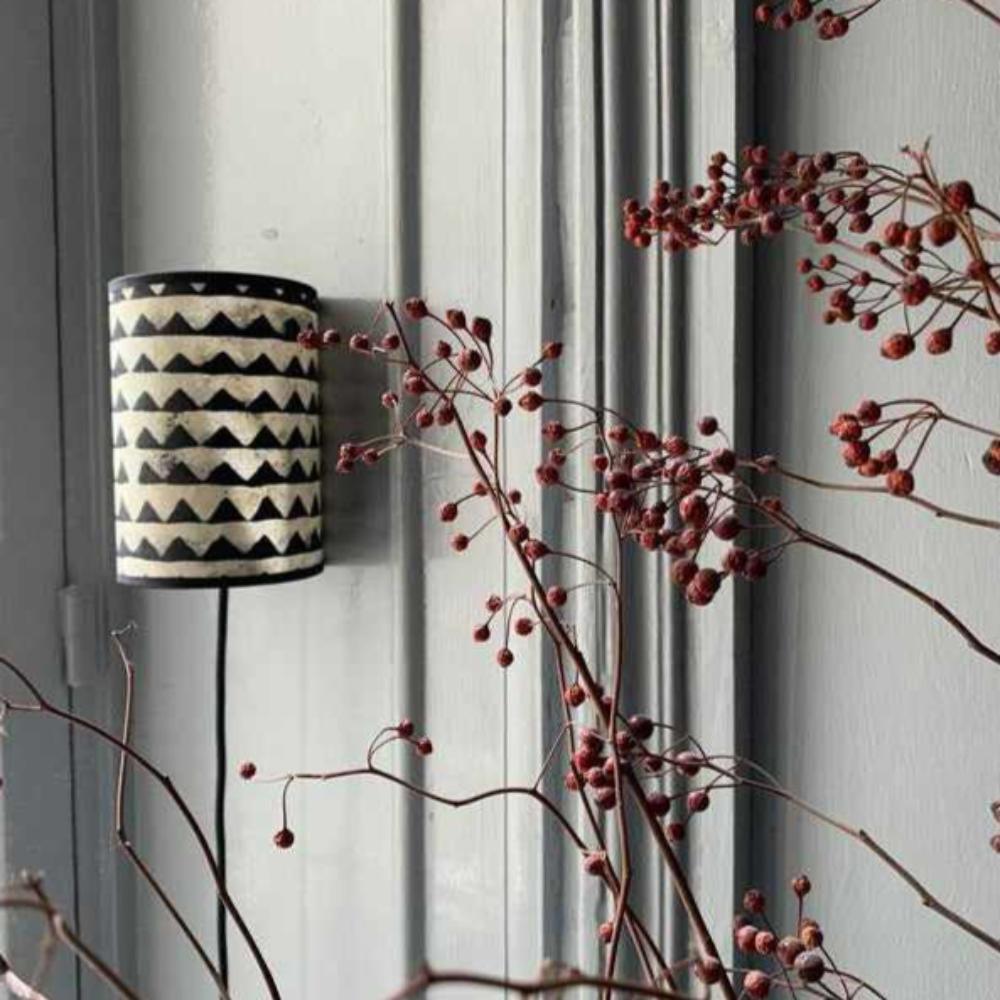 Le Monde Sauvage - Applique Joséphine B. nue Triangle noir