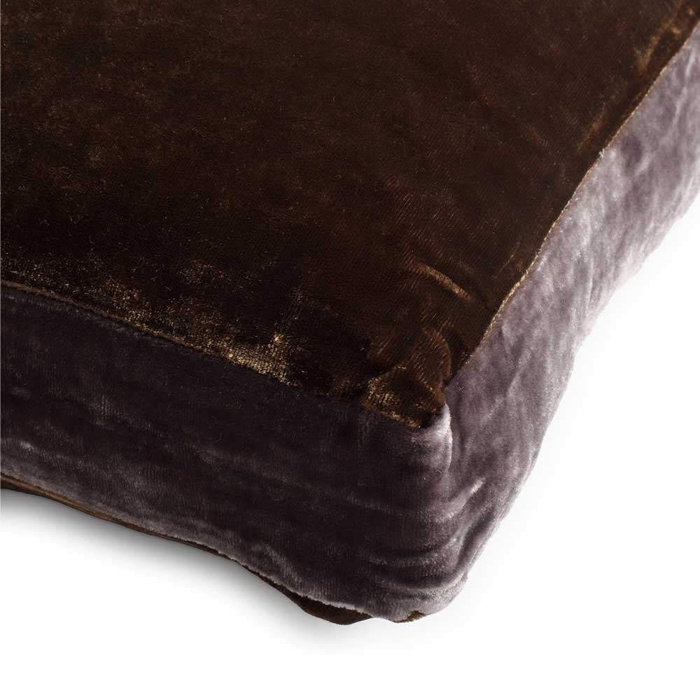 Coussin James Owaka - Le Monde Sauvage