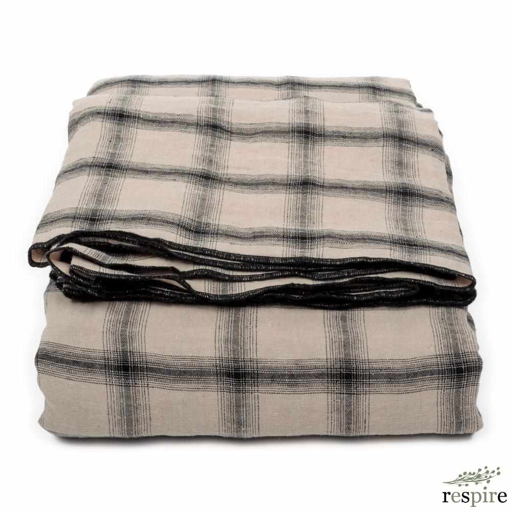 Le Monde Sauvage - Nappe Highlands Namib